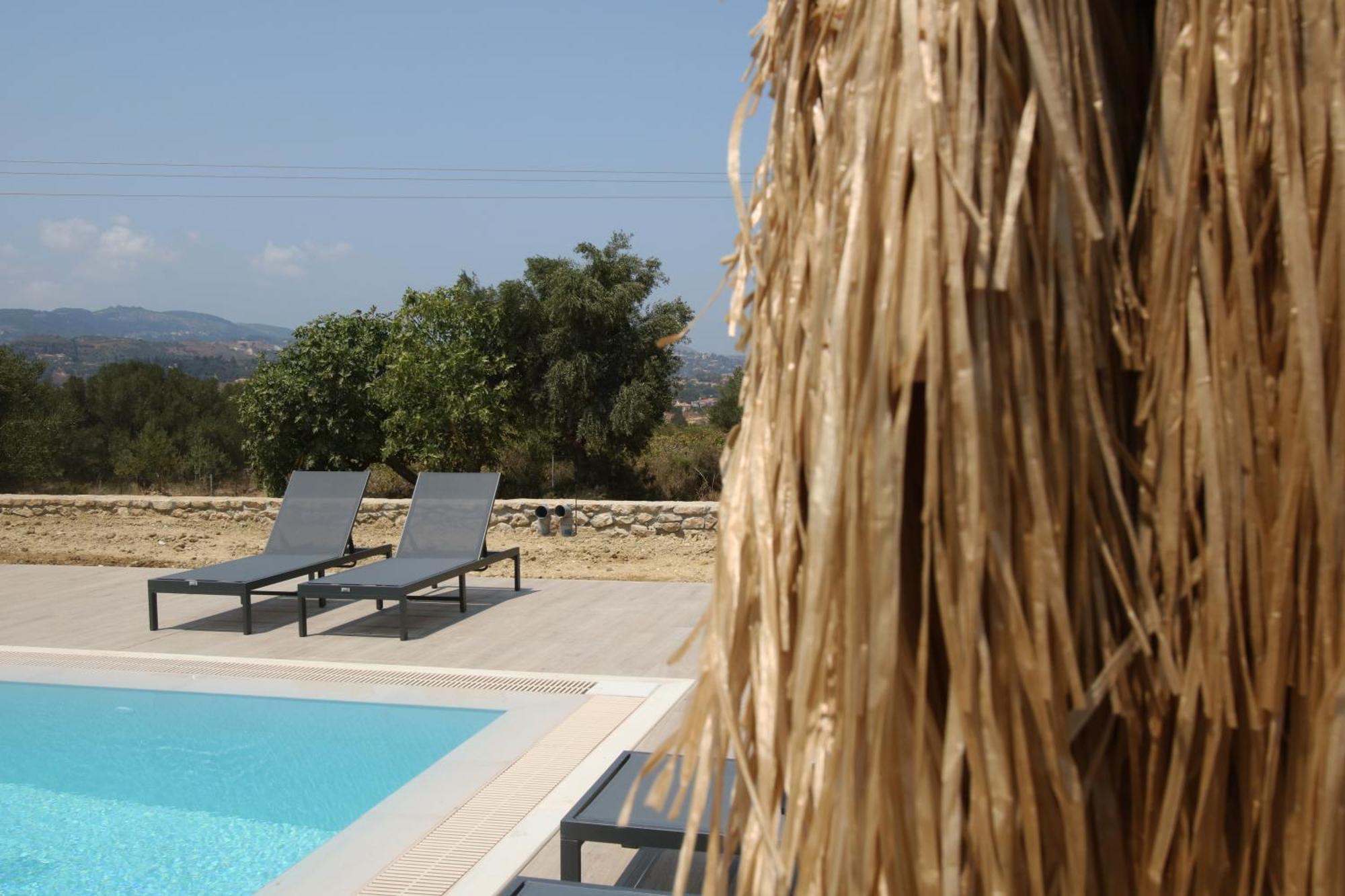 Liotopos Villas Ликсури Экстерьер фото